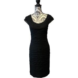 Adrianna Papell Black Tiered Chiffon Sheath Dress Size 4 Lined Classic LBD